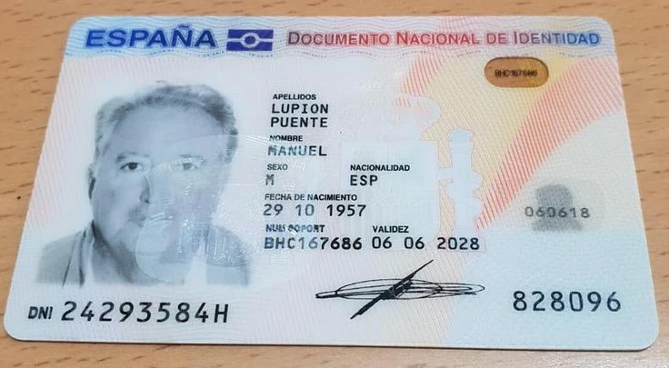 Manuel Lupión Fuente, Notario